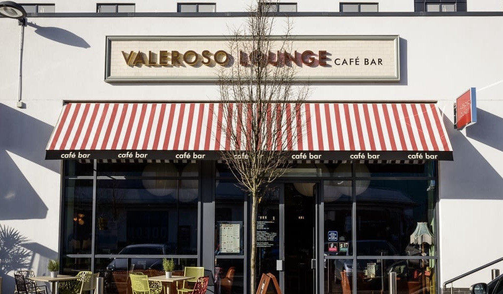 Valeroso Lounge, Trowbridge, England